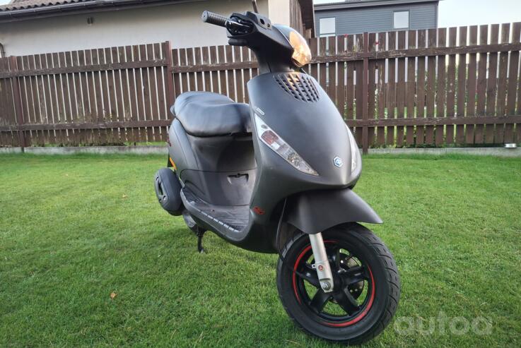 Piaggio Zip 50