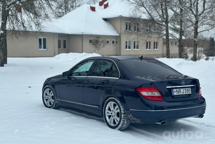 Mercedes-Benz C-Class W204/S204 Sedan