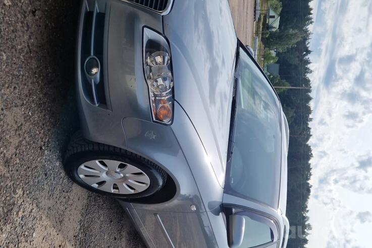 Audi A4 B7 Avant wagon 5-doors