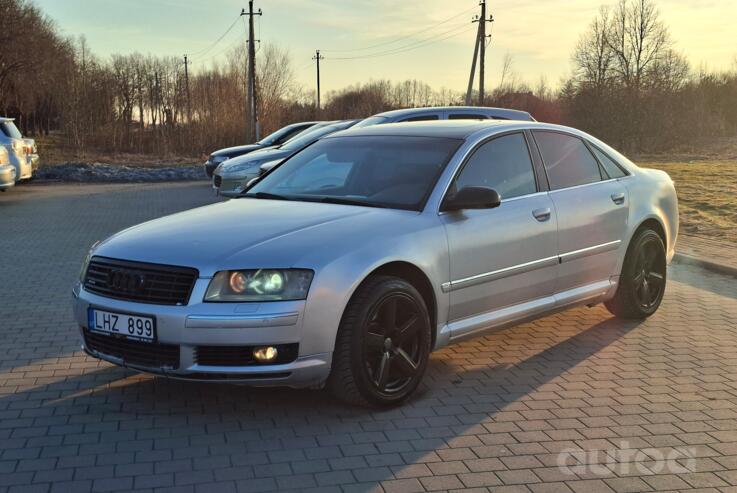 Audi A8 D3/4E Sedan