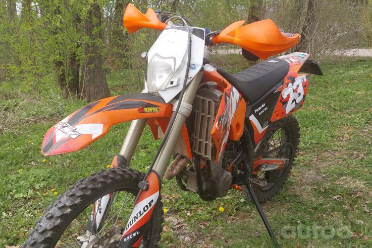 KTM 525