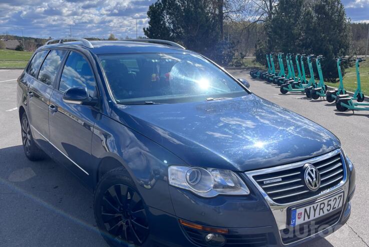 Volkswagen Passat B6 wagon 5-doors