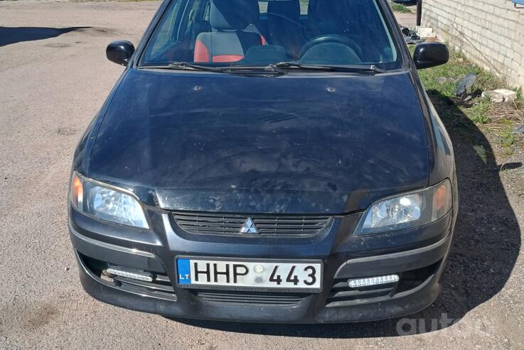 Mitsubishi Space Star 1 generation [restyling] Minivan