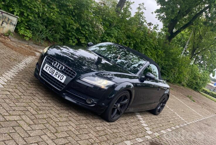 Audi TT 8J Coupe 2-doors