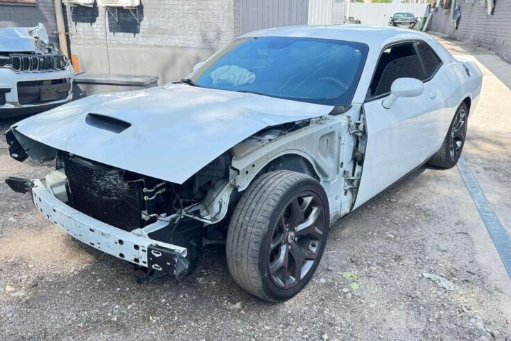 Dodge Challenger 3 generation [2th restyling] Coupe