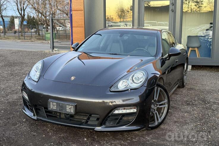 Porsche Panamera 970 Liftback