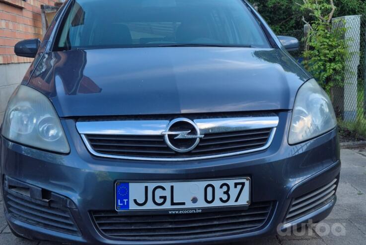 Opel Zafira B Minivan 5-doors
