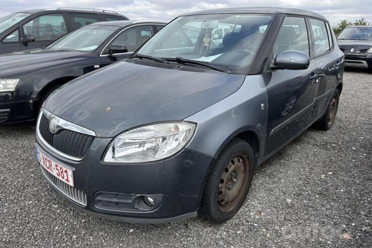 Skoda Fabia 5J Hatchback