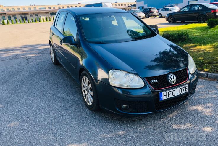 Volkswagen Golf 5 generation Hatchback 5-doors