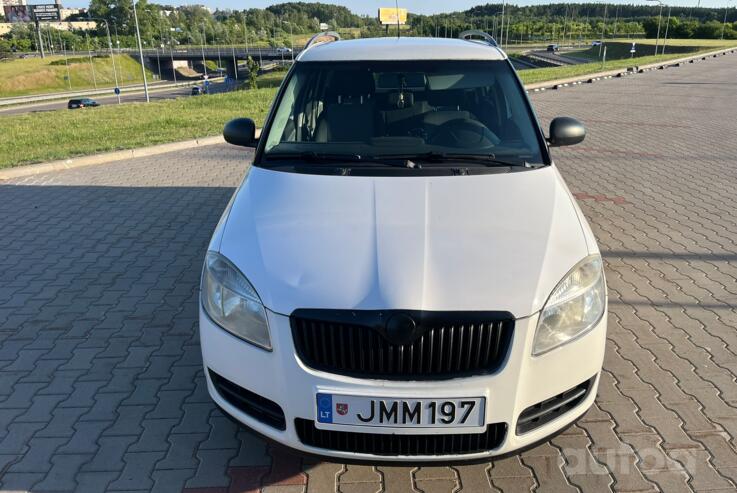 Skoda Fabia 2 generation [restyling]