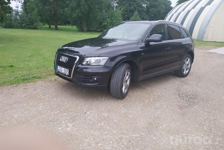 Audi Q5 8R Crossover