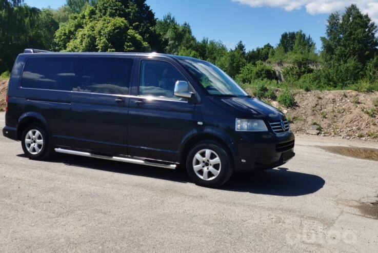 Volkswagen Transporter T5 Minivan 4-doors