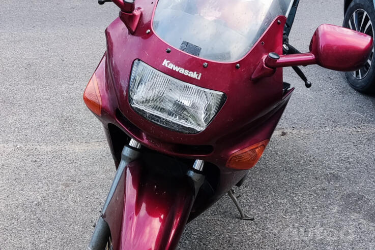 Kawasaki ZZR