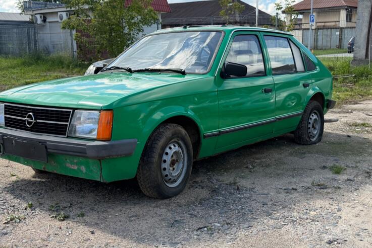 Opel Kadett D Hatchback 5-doors