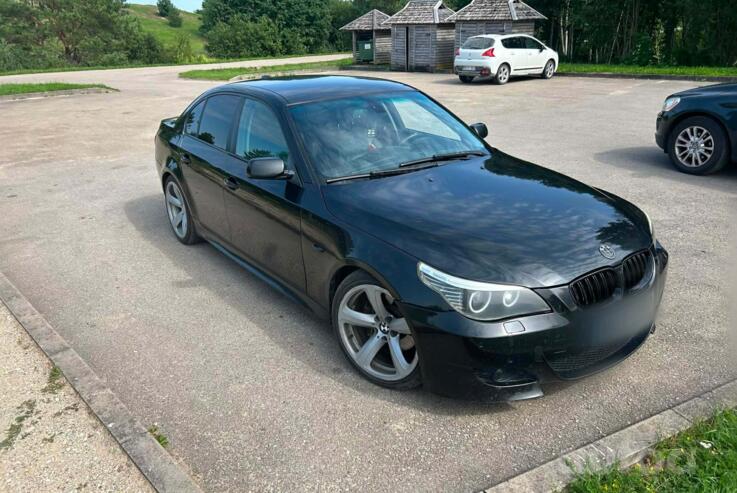 BMW 5 Series E60/E61 Sedan