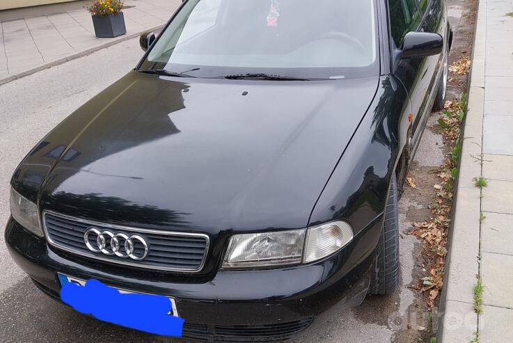 Audi A4 B5 Sedan