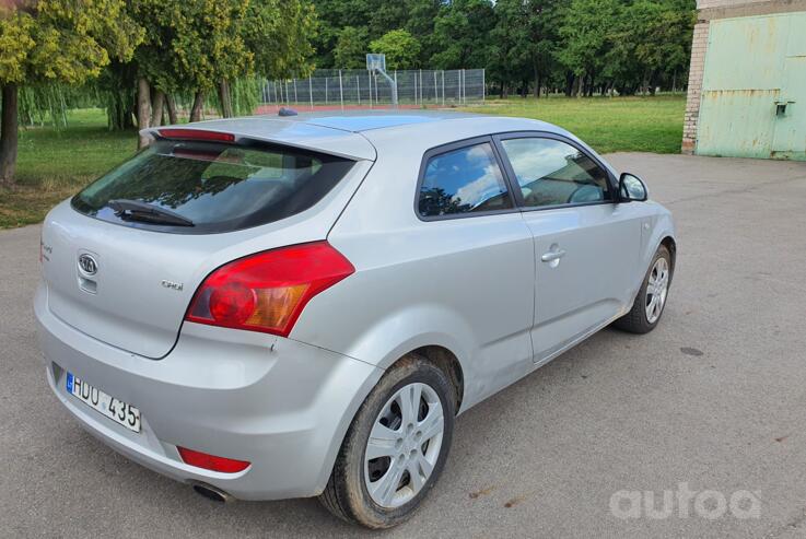 Kia Cee'd 1 generation Pro_cee'd hatchback 3-doors
