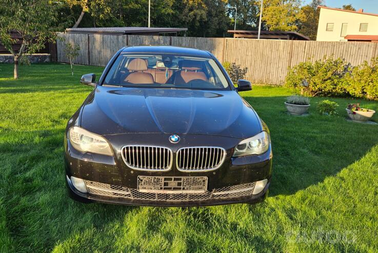 BMW 5 Series F07/F10/F11 [restyling] Touring wagon