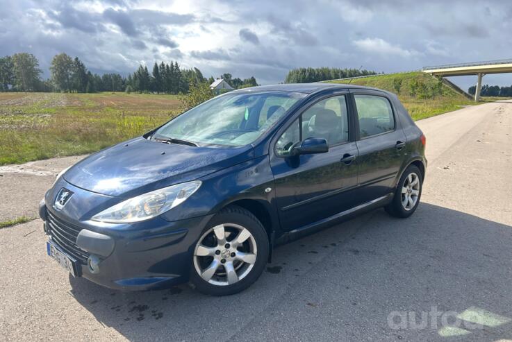 Peugeot 307 1 generation [restyling] Hatchback 5-doors