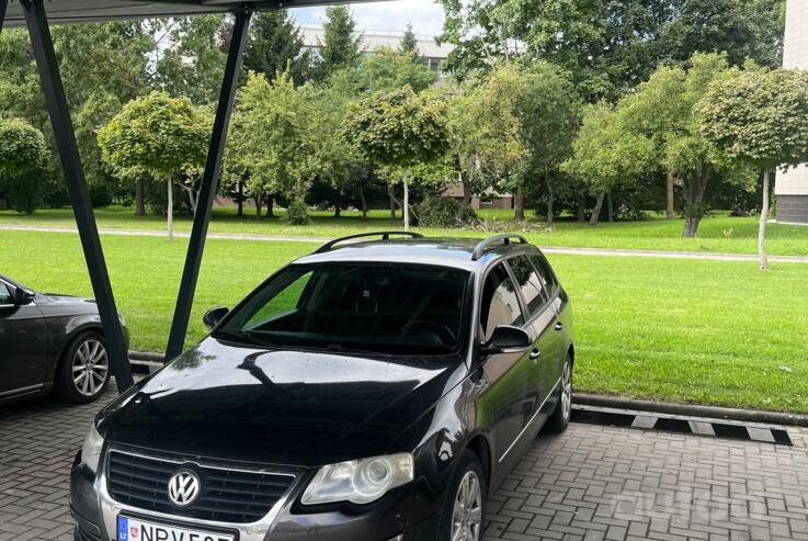 Volkswagen Passat B6 wagon 5-doors