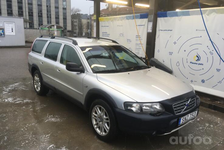 Volvo XC70 2 generation wagon