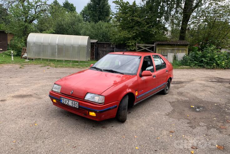 Renault 19 1 generation Chamade Sedan
