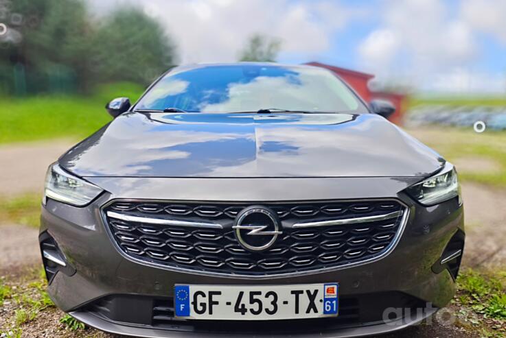 Opel Insignia 2021