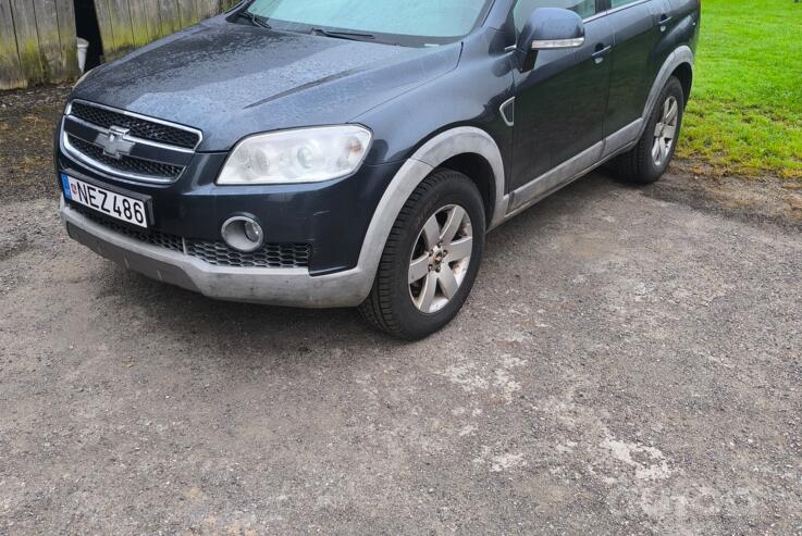Chevrolet Captiva 1 generation Crossover