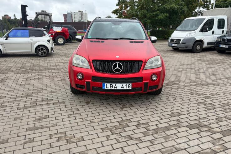 Mercedes-Benz M-Class W164 Crossover 5-doors