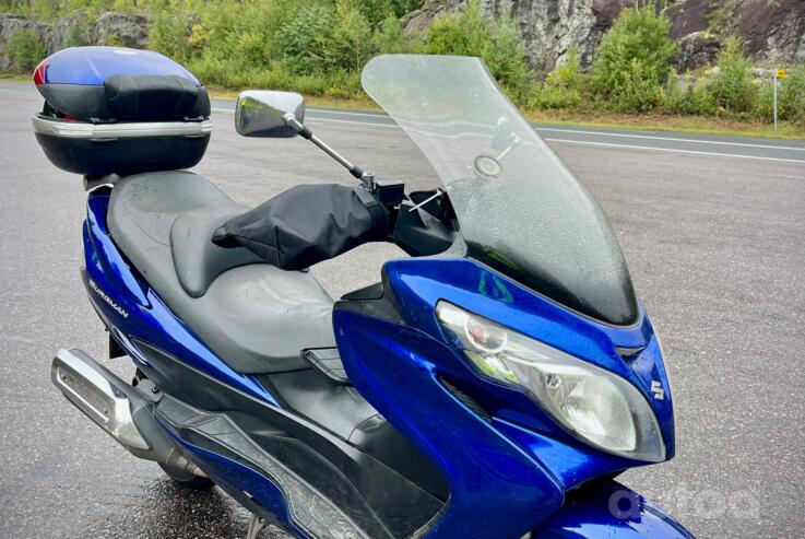 Suzuki Burgman