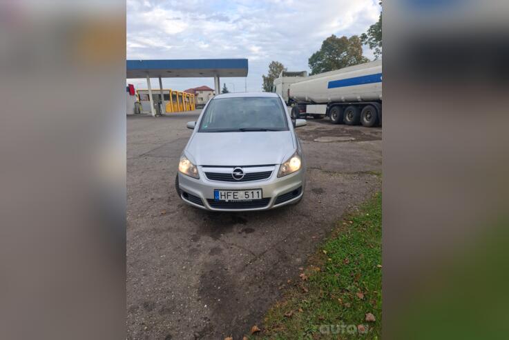 Opel Zafira B OPC minivan 5-doors