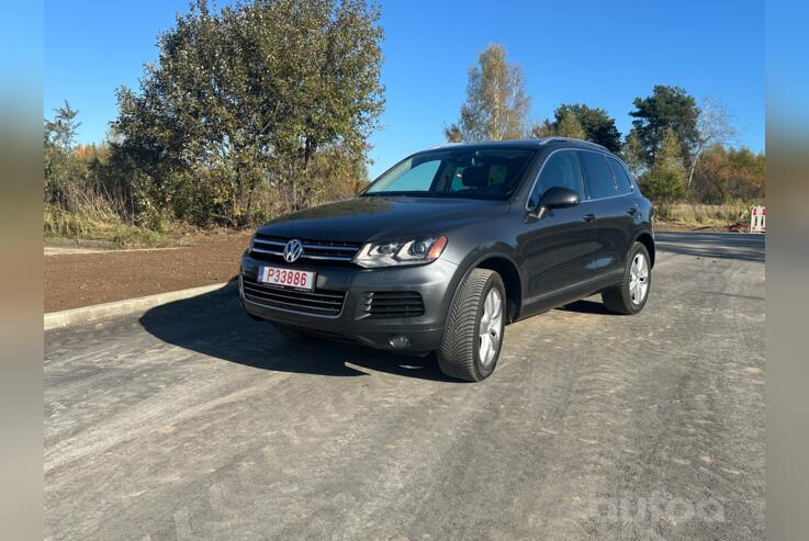 Volkswagen Touareg 2 generation Crossover
