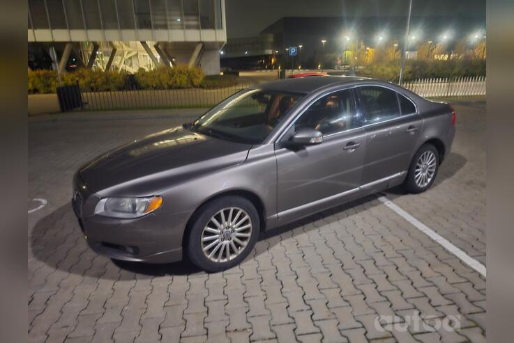 Volvo S80 2 generation Sedan