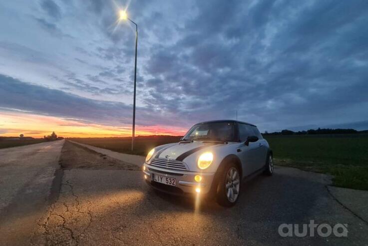 Mini Cooper R50 Hatchback