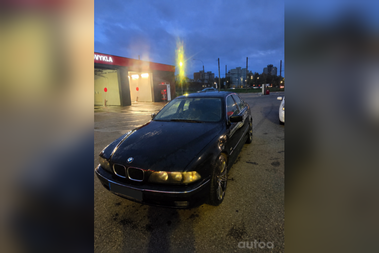 BMW 5 Series E39 Sedan 4-doors