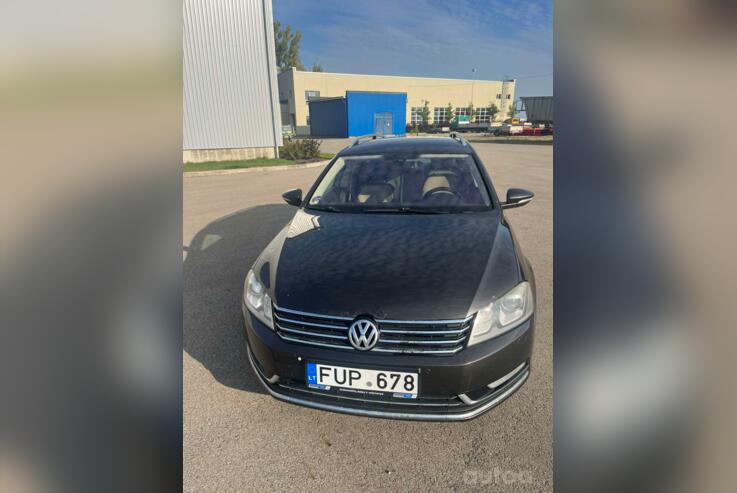 Volkswagen Passat B7 Variant wagon 5-doors