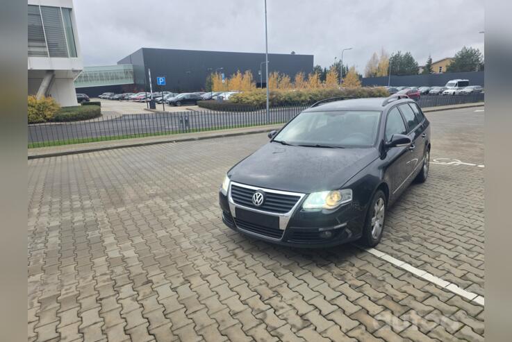 Volkswagen Passat B6 wagon 5-doors