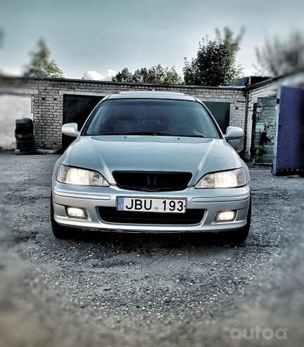 Honda Accord 6 generation JP-spec Sedan 4-doors