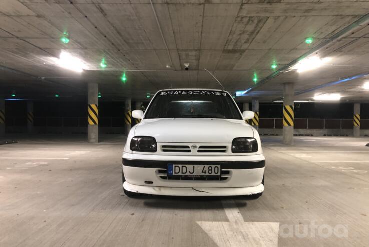 Nissan Micra K11 Hatchback 3-doors