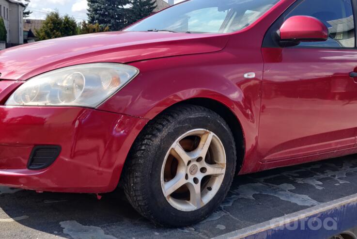 Kia Ceed 1 generation