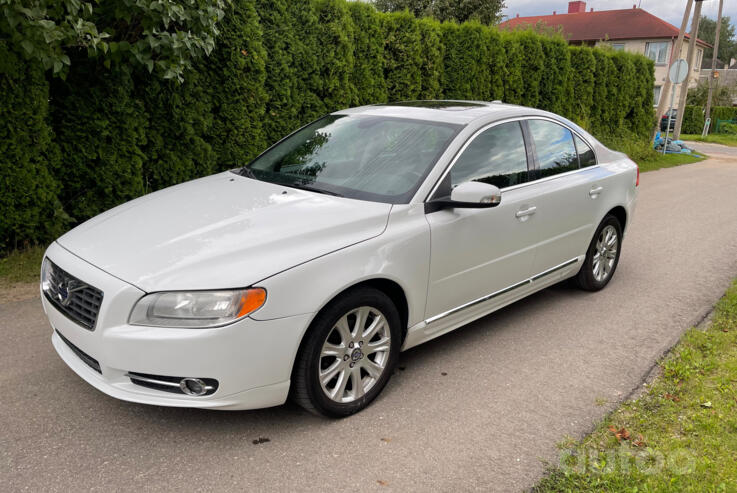 Volvo S80 2 generation Sedan