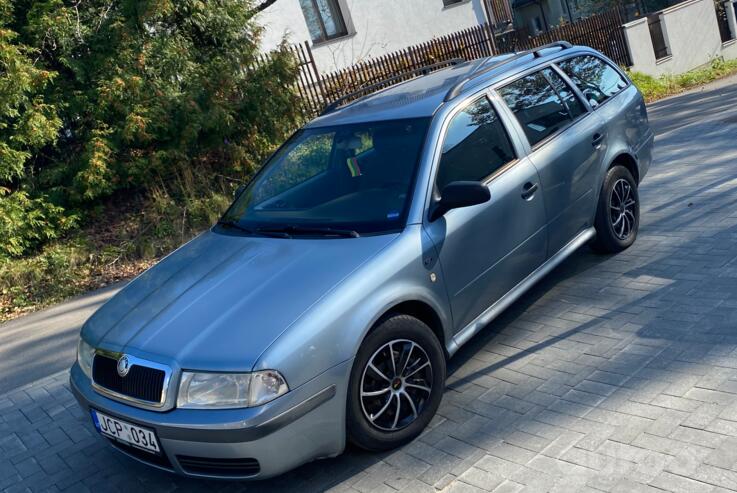 Skoda Octavia 1 generation [restyling] Combi wagon 5-doors