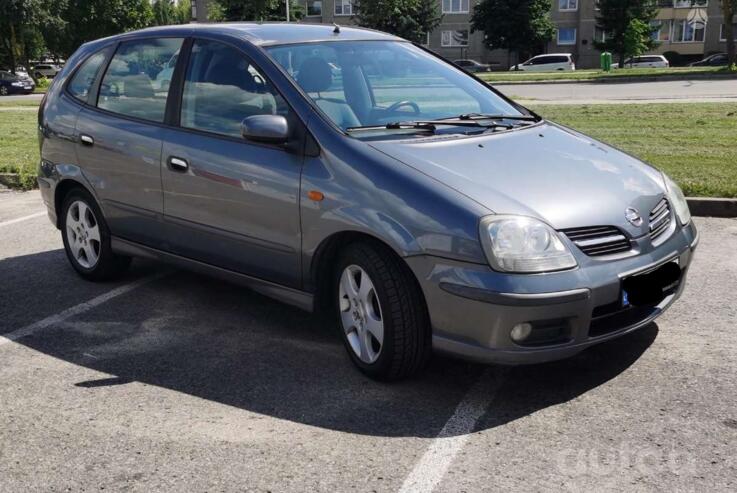 Nissan Almera Tino 1 generation [restyling]