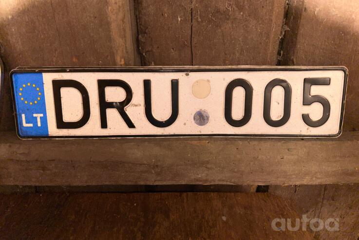 DRU005