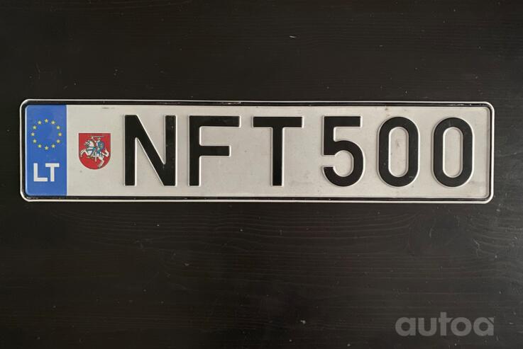 NFT500
