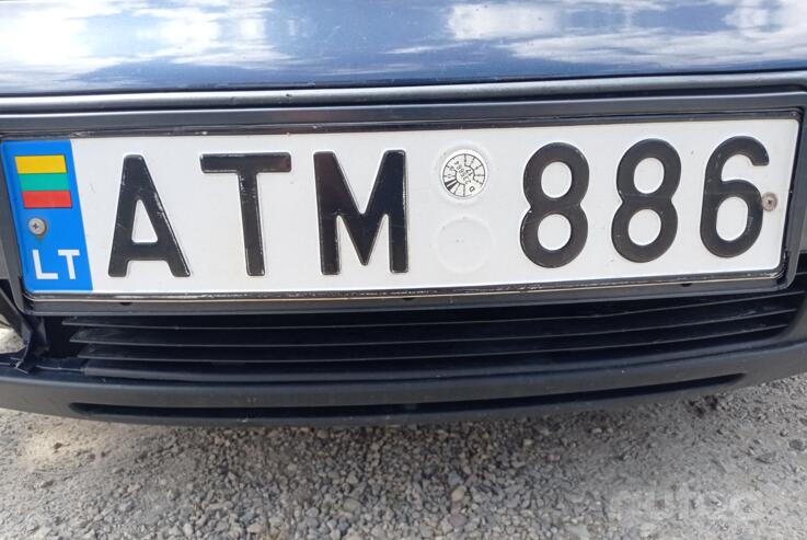 ATM886