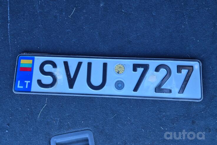 SVU727