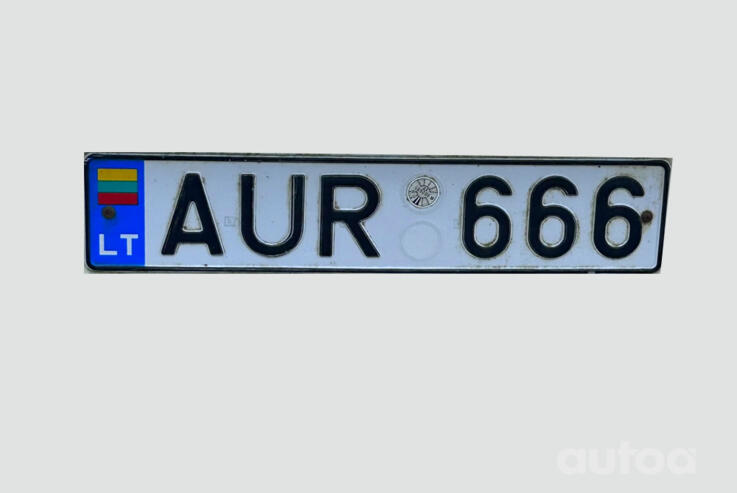AUR666