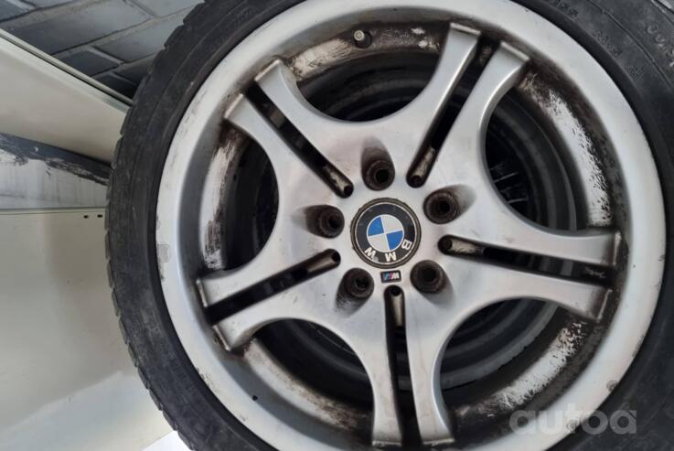 BMW, lietie