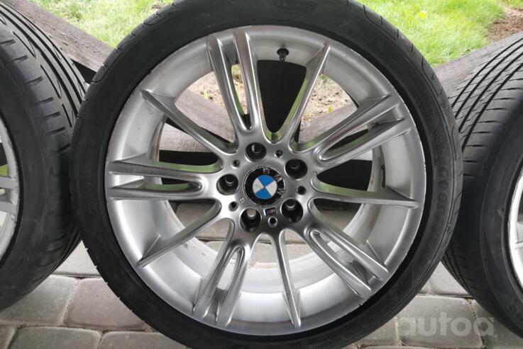 BMW, lietie